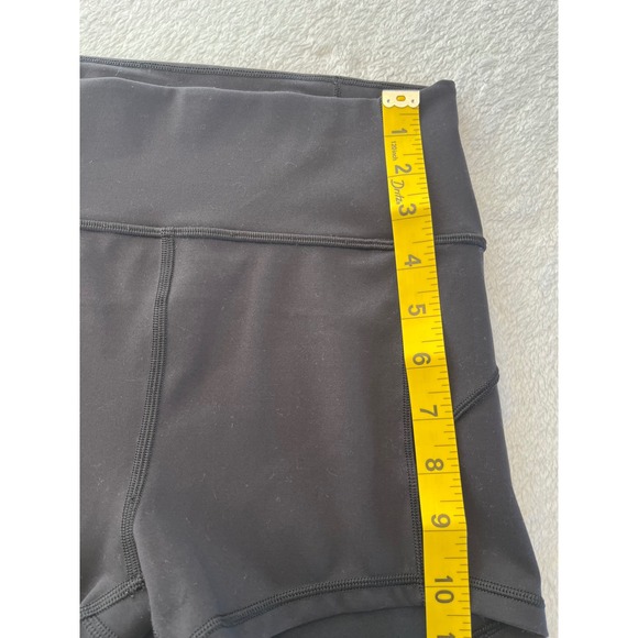 Lululemon Align High Rise Short Black Yoga Athletic Women Size 6 - Picture 2 of 5